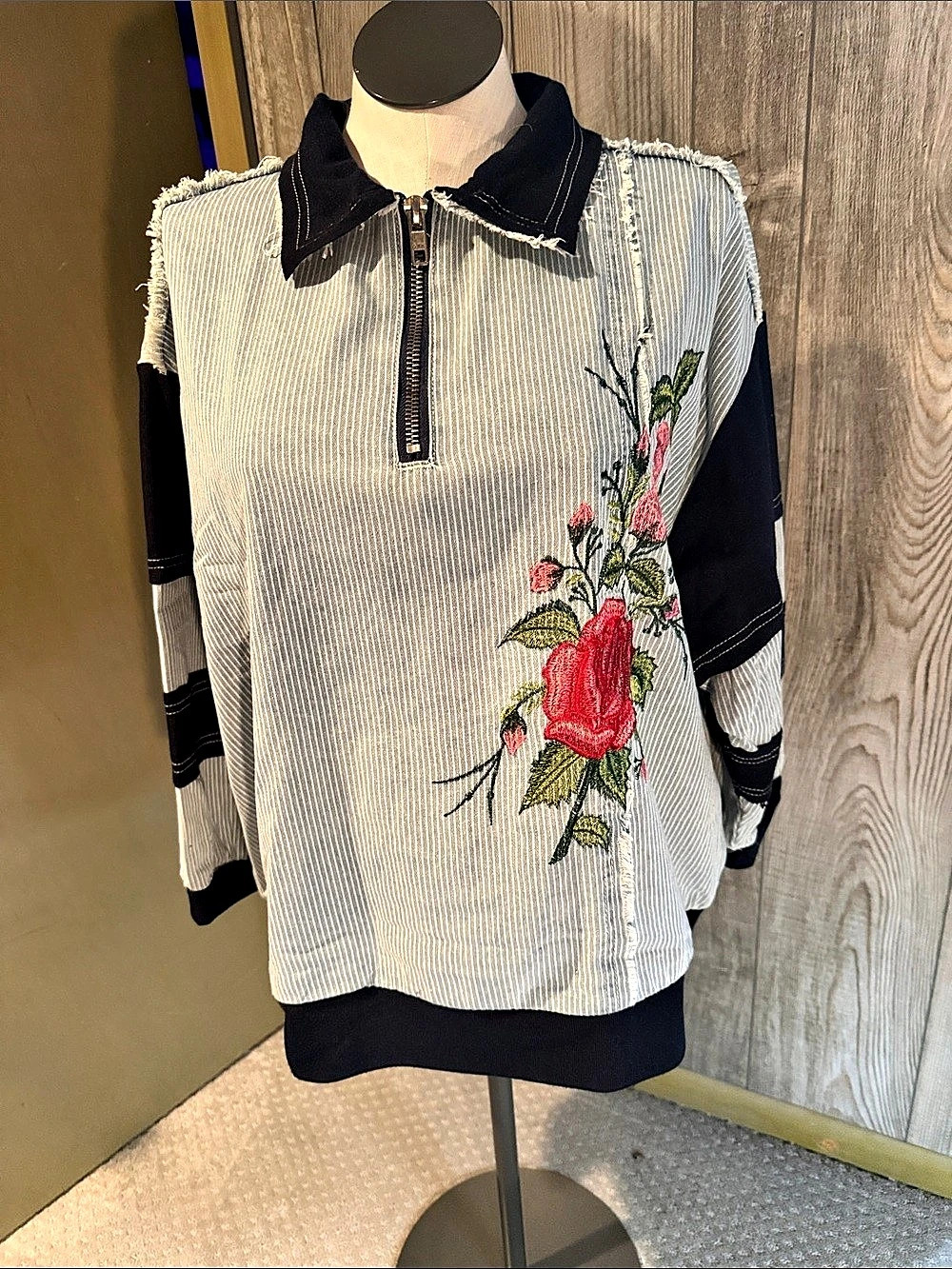 POL Embroidered Striped Pullover in Blue & Black Size Medium